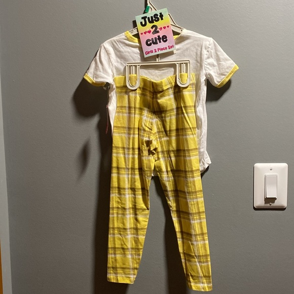 BRAND NEW GIRLS 2 PIECE SET SIZE 4! NWT. SMOKE FREE HOME! - Picture 5 of 5